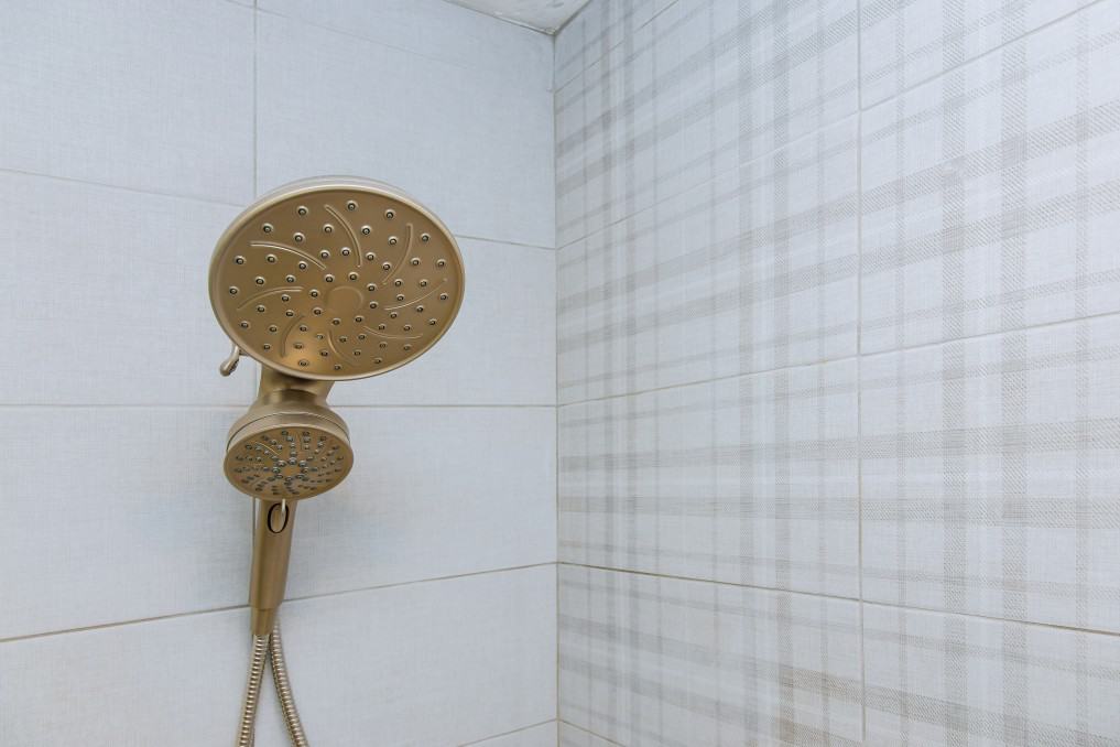 6 Best Retro Shower Heads for Your Vintage Bathroom The Old Timey