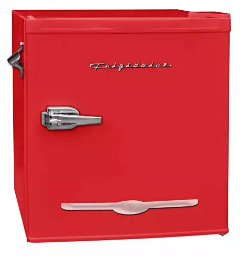 Frigidaire Retro Bar Fridge | Amazon